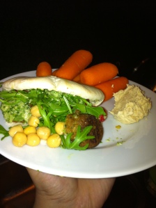 Falafels with Carrots and Hummus